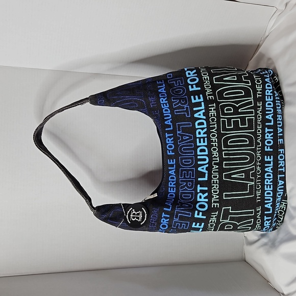 ROBIN RUTH CANVAS TOTE BAG " FORT LAUDERDALE THEME - Picture 1 of 8